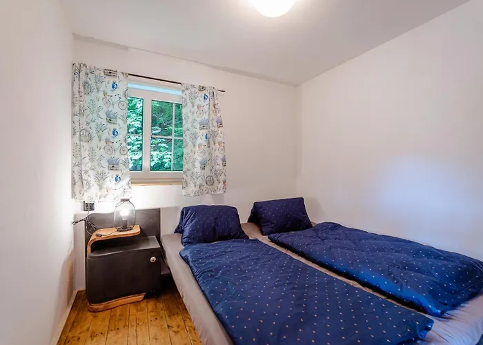 U Tří Lišek - Na Samotě U Lesa Chalet